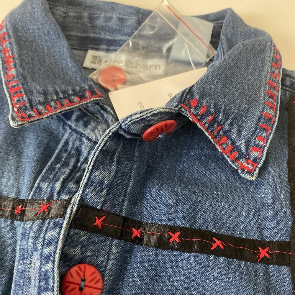 Dressbarn Womens M Christmas Theme Button up Shirt Trim Denim Top NWT! cotton - Picture 8 of 14